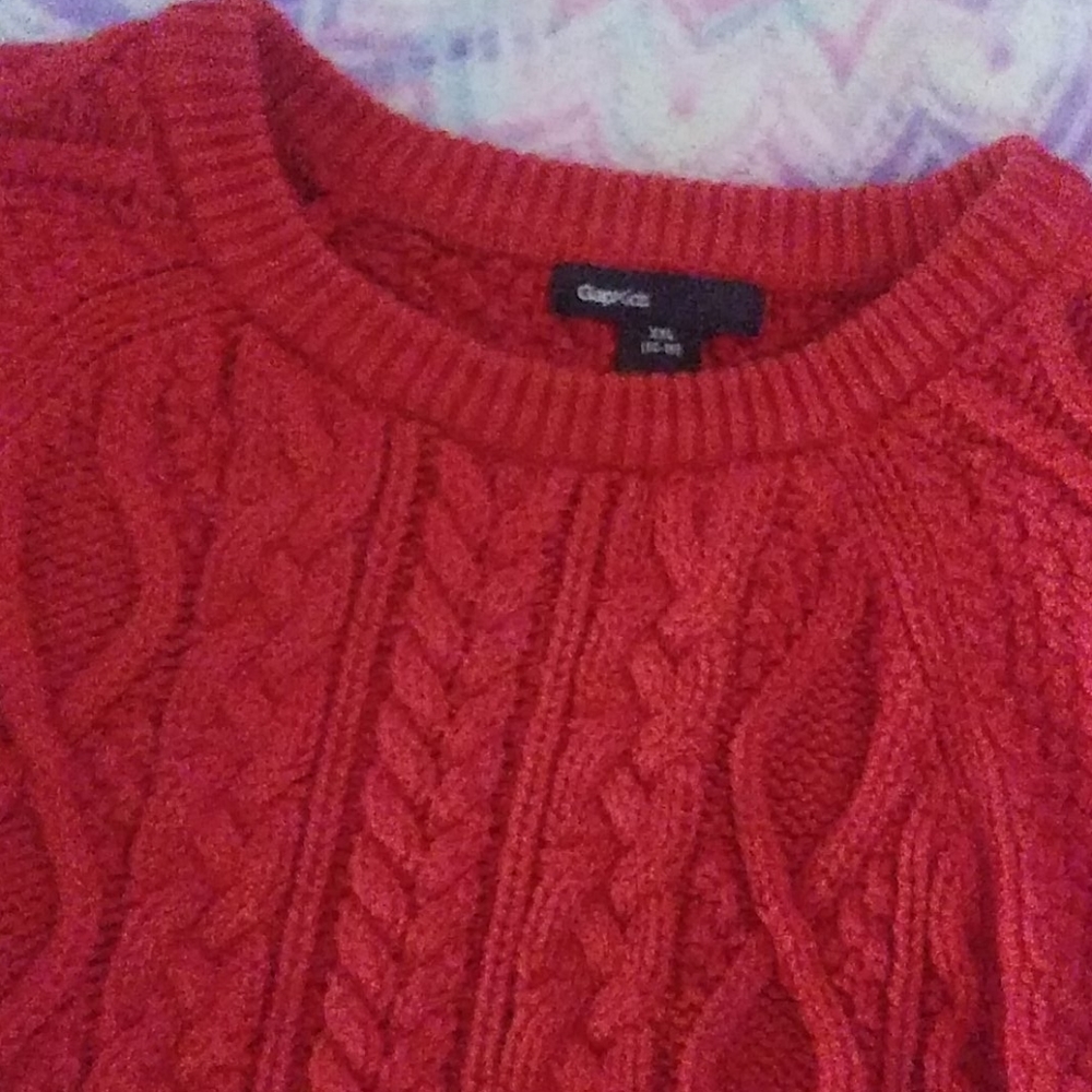 Red sweater - Picture 2 of 2